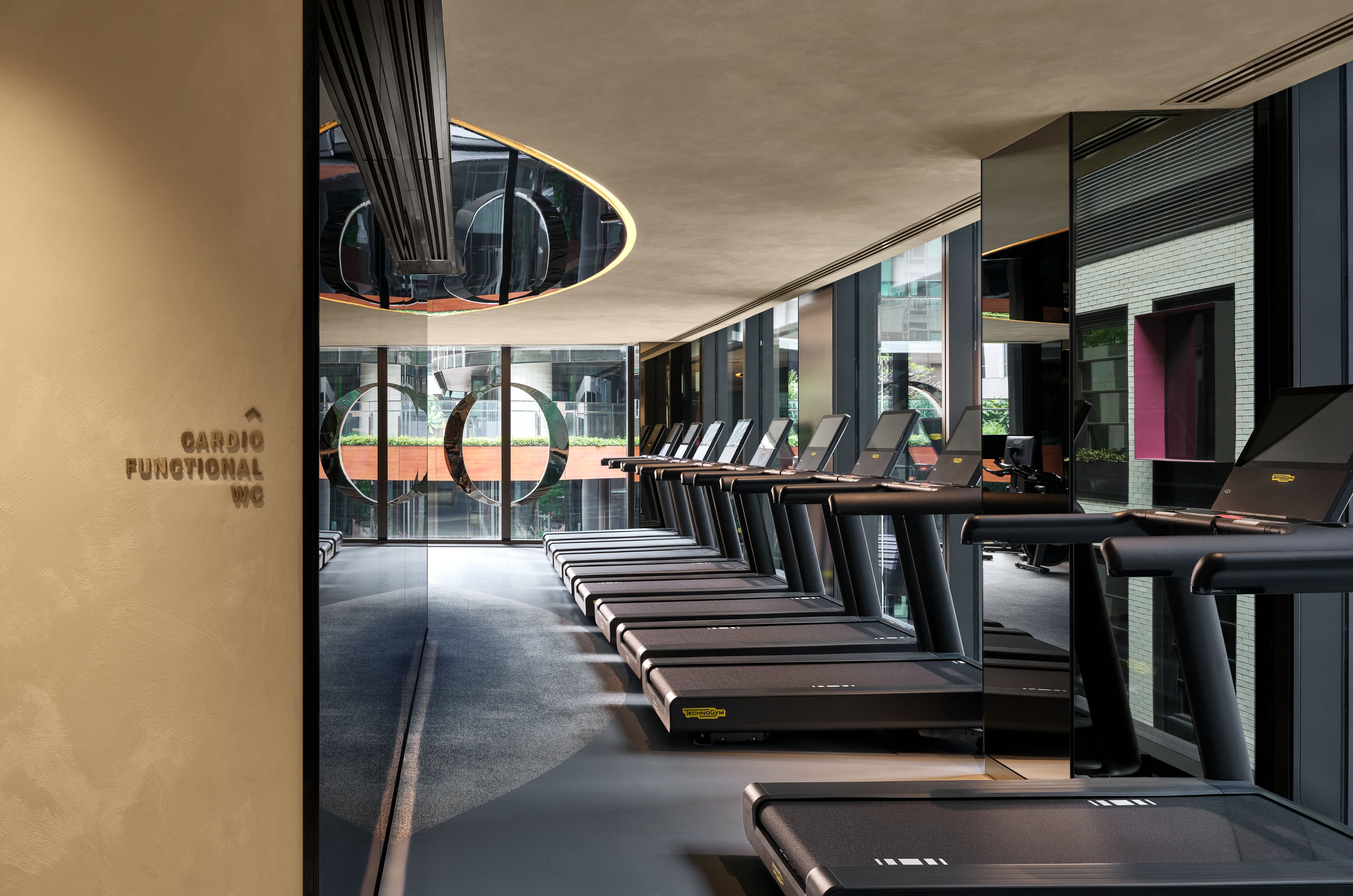 Cutting-Edge Cardio & Functional Space