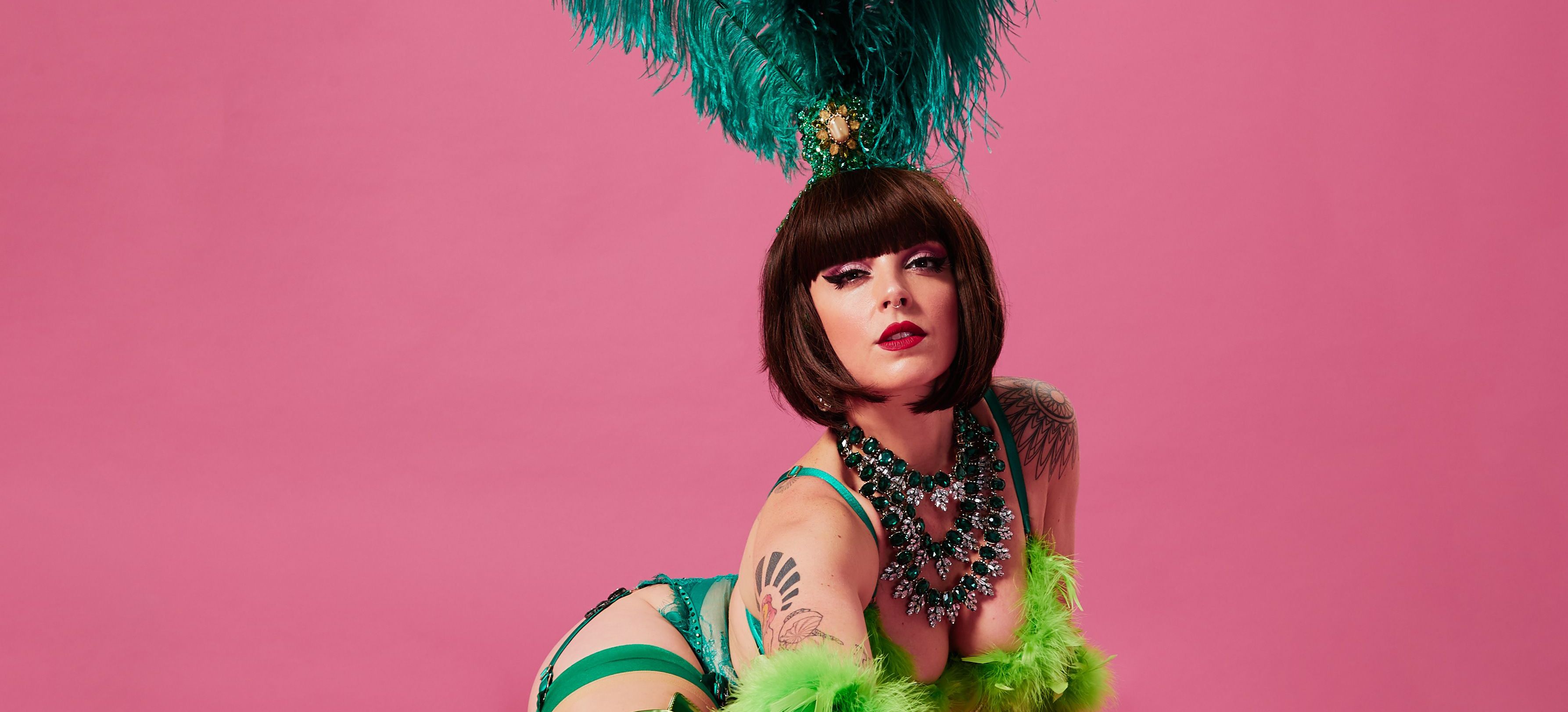 Burlyflexx | Slow & Sensual Burlesque Course