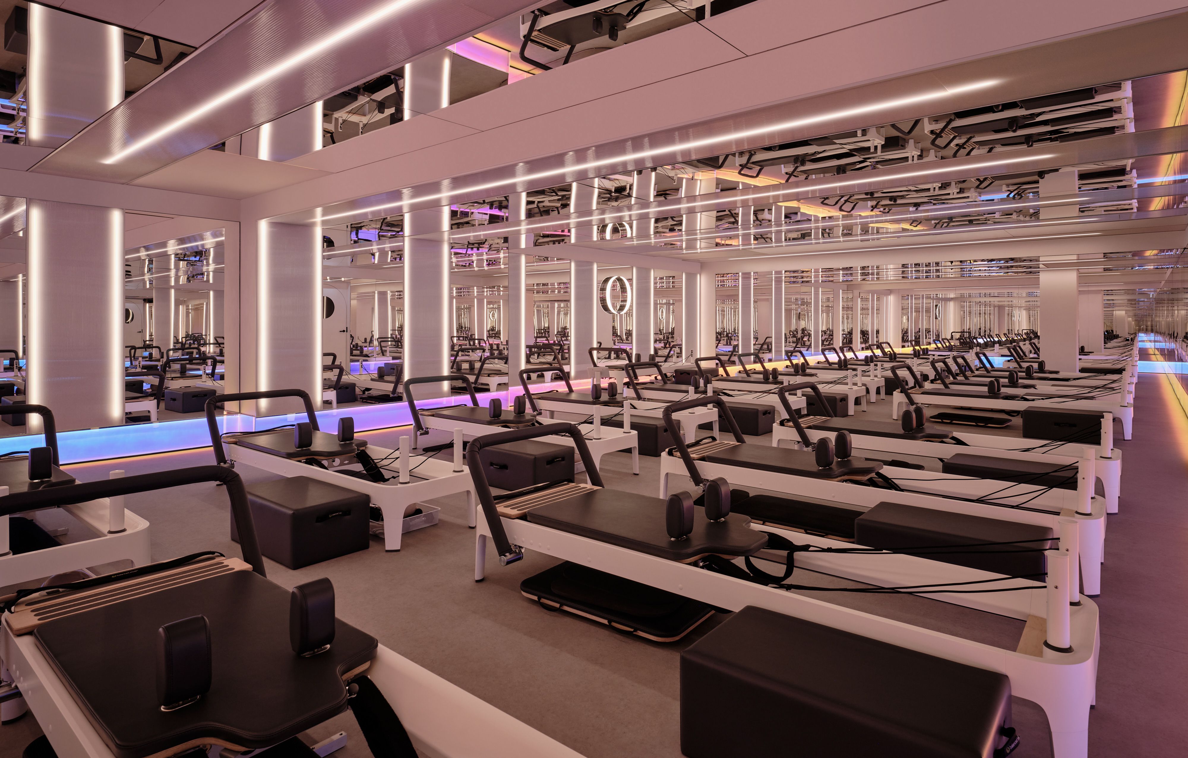 REFORMER studio 14